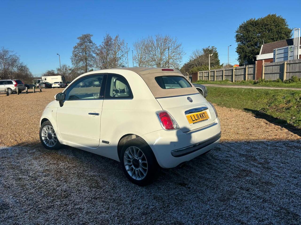 2011 Fiat 500C Lounge