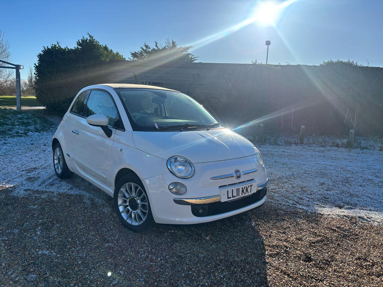 2011 Fiat 500C Lounge