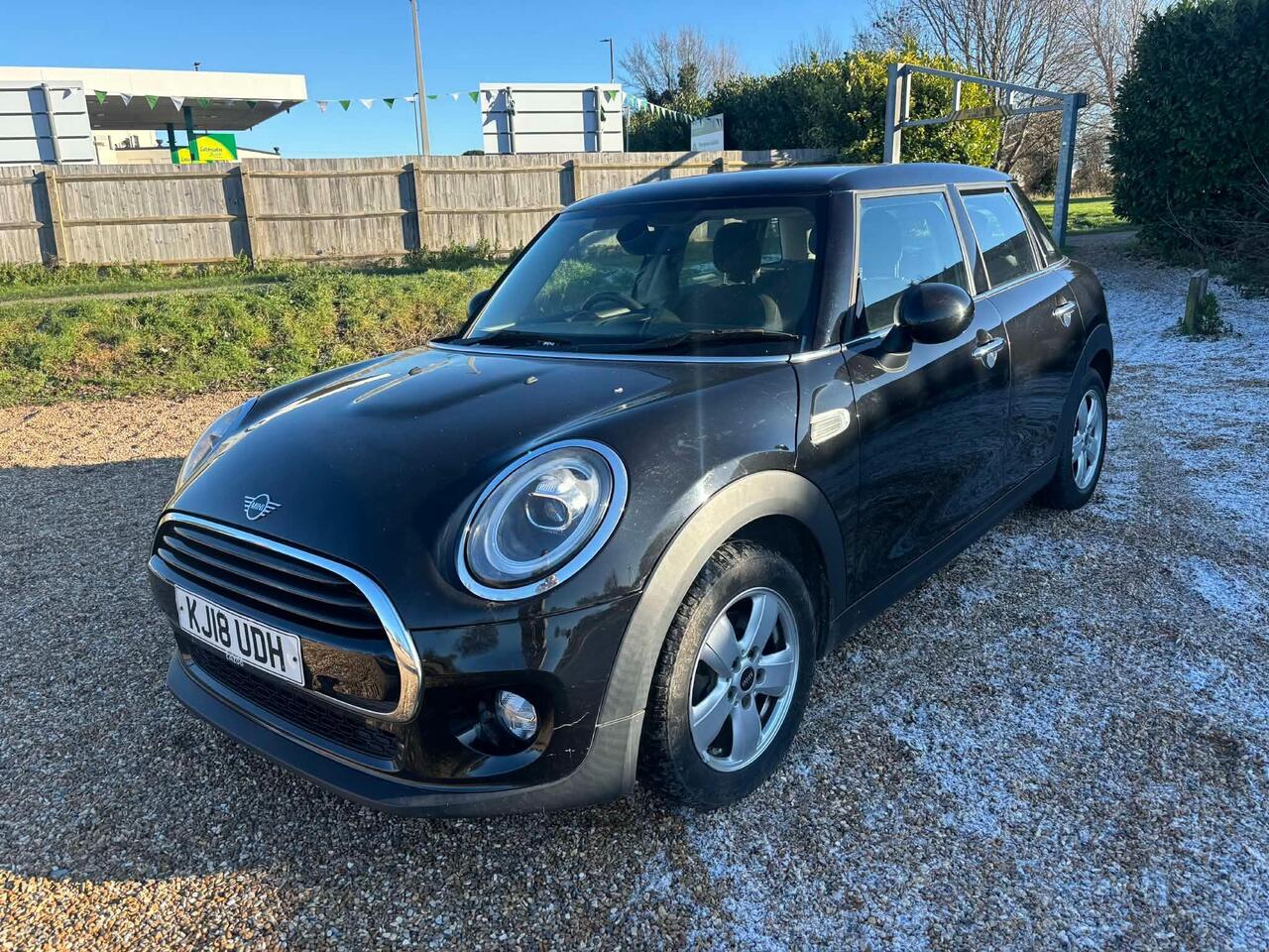 2018 MINI Hatch Cooper